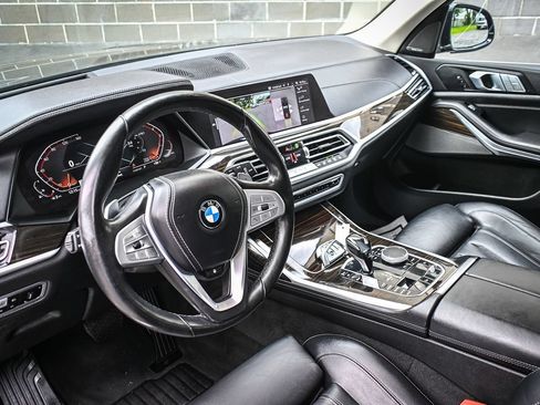 Used 2020 BMW X7 xDrive40i w/ Premium Package AWD/4WD image 9