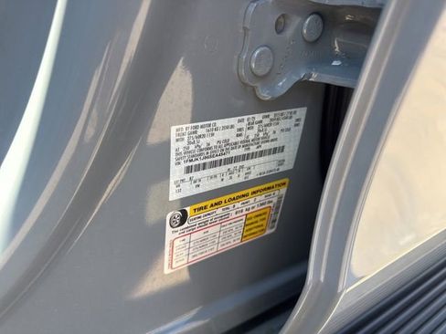 Used 2025 Ford Expedition Max Active AWD/4WD image 8
