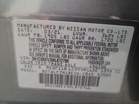 Used 2021 Nissan Versa SV FWD image 33