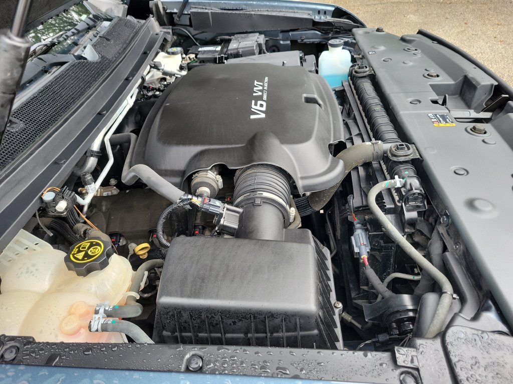 Used 2020 GMC Canyon SLE w/ Elevation Edition RWD image 40