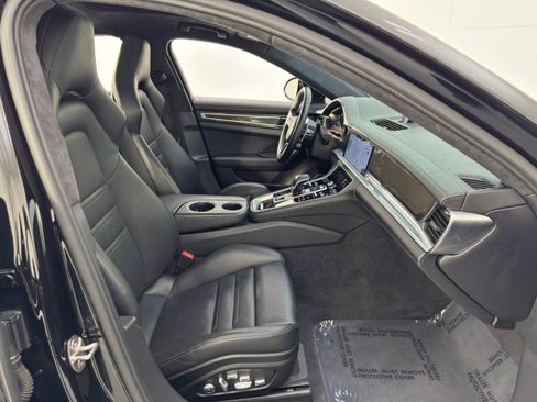 Used 2020 Porsche Panamera GTS w/ Premium Package Plus image 16