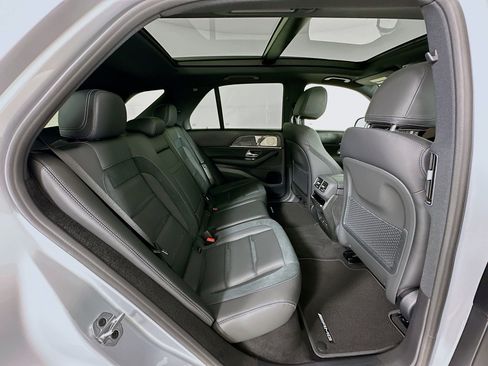 New 2026 Mercedes-Benz GLE 53 AMG 4MATIC image 30