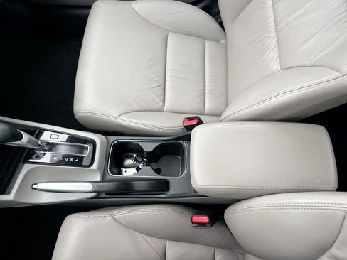 Used 2015 Honda Civic EX-L image 21