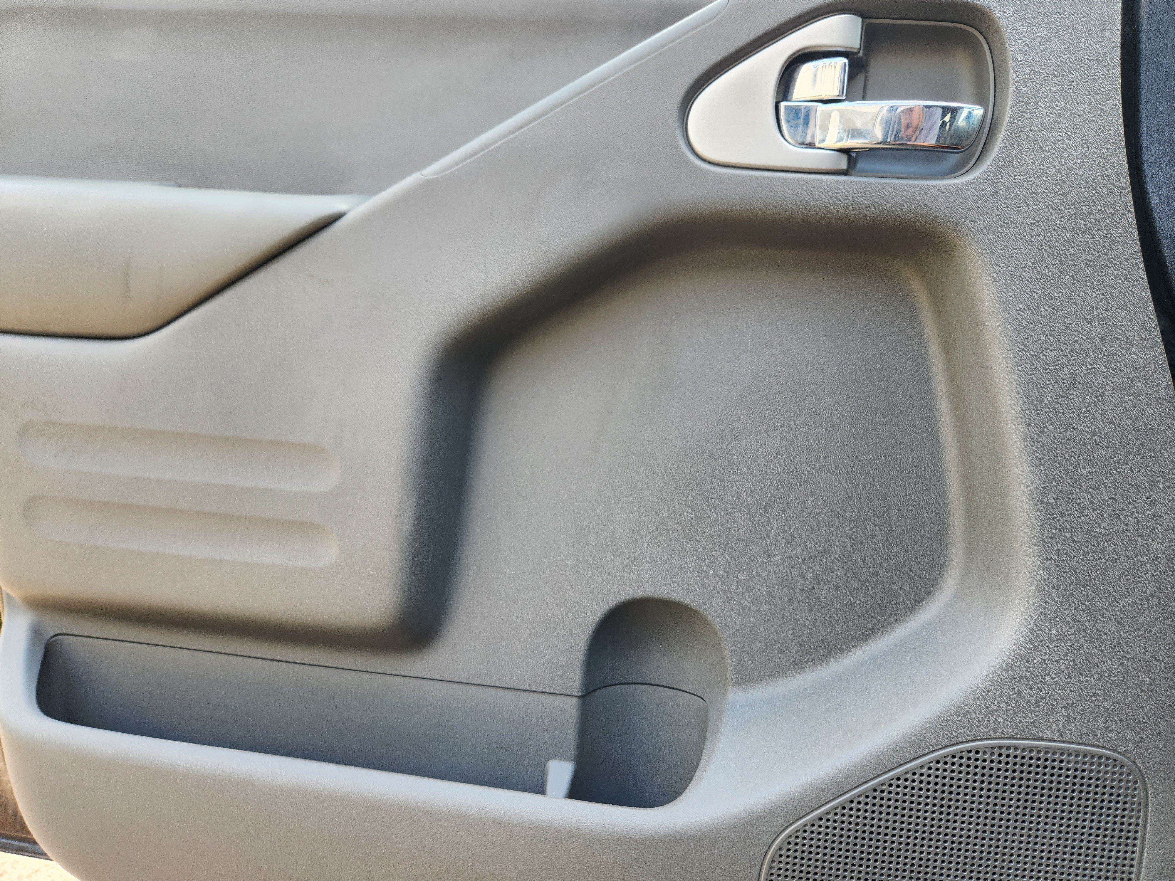 Used 2019 Nissan Frontier Desert Runner RWD image 17