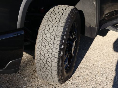 Used 2025 Chevrolet Silverado 2500 LT w/ Trail Boss Package image 46