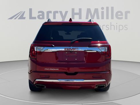 Used 2023 GMC Acadia Denali FWD image 4