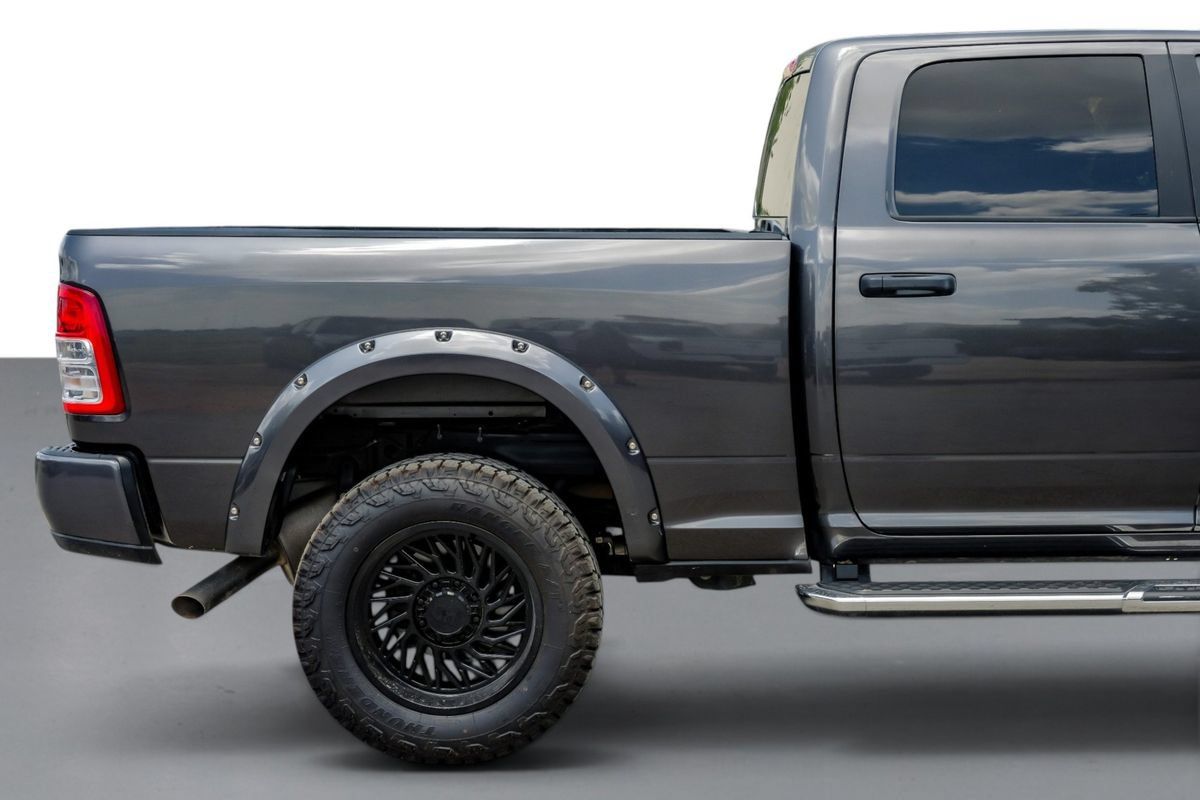 Used 2024 RAM 2500 Big Horn AWD/4WD image 7