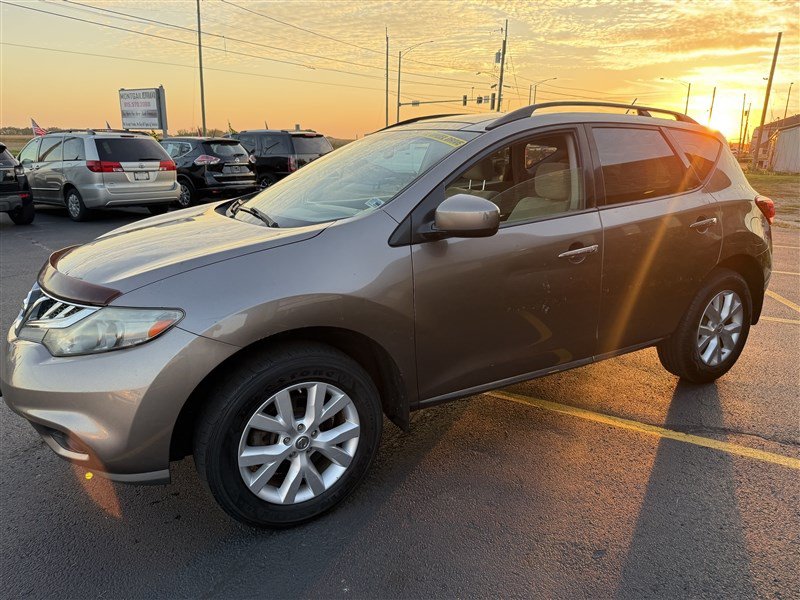 Used 2012 Nissan Murano SV AWD/4WD image 3
