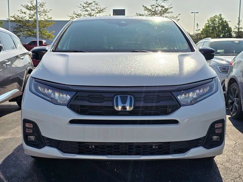 Used 2025 Honda Odyssey Sport-L image 2