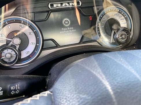 Used 2020 RAM 1500 Limited image 4