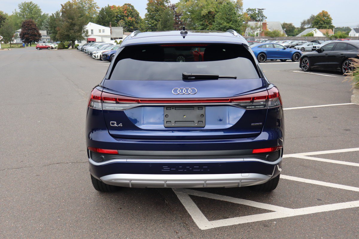 Used 2023 Audi Q4 e-tron Prestige AWD/4WD image 7