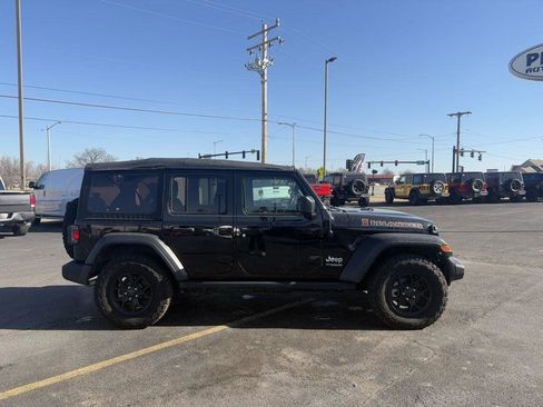 Used 2021 Jeep Wrangler Unlimited Islander image 28