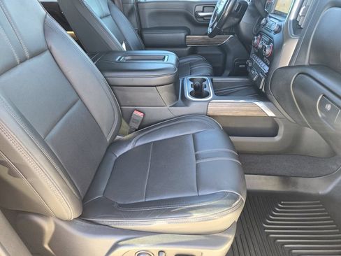 Used 2020 Chevrolet Silverado 2500 High Country w/ Z71 Off-Road Package AWD/4WD image 16