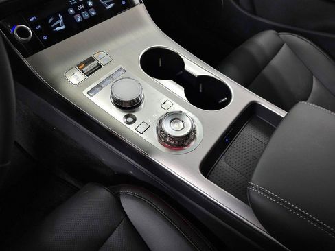 New 2026 Genesis GV70 2.5T Select image 27