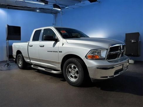 Used 2011 RAM 1500 Classic SLT image 17