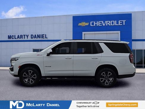 Used 2021 Chevrolet Tahoe Z71 AWD/4WD image 3
