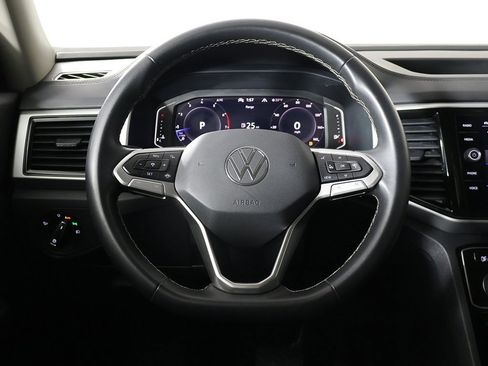 Used 2022 Volkswagen Atlas SE image 41