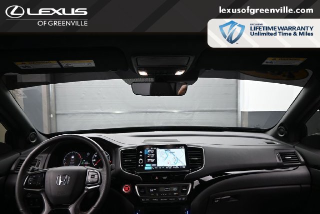 Used 2025 Honda Ridgeline Black Edition image 28