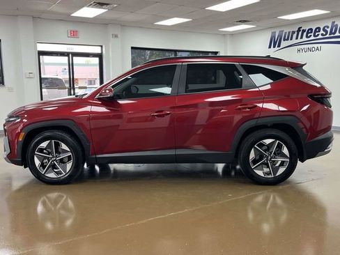 Used 2025 Hyundai Tucson SEL FWD image 9