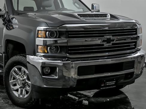 Used 2017 Chevrolet Silverado 2500 LTZ w/ Duramax Plus Package image 2