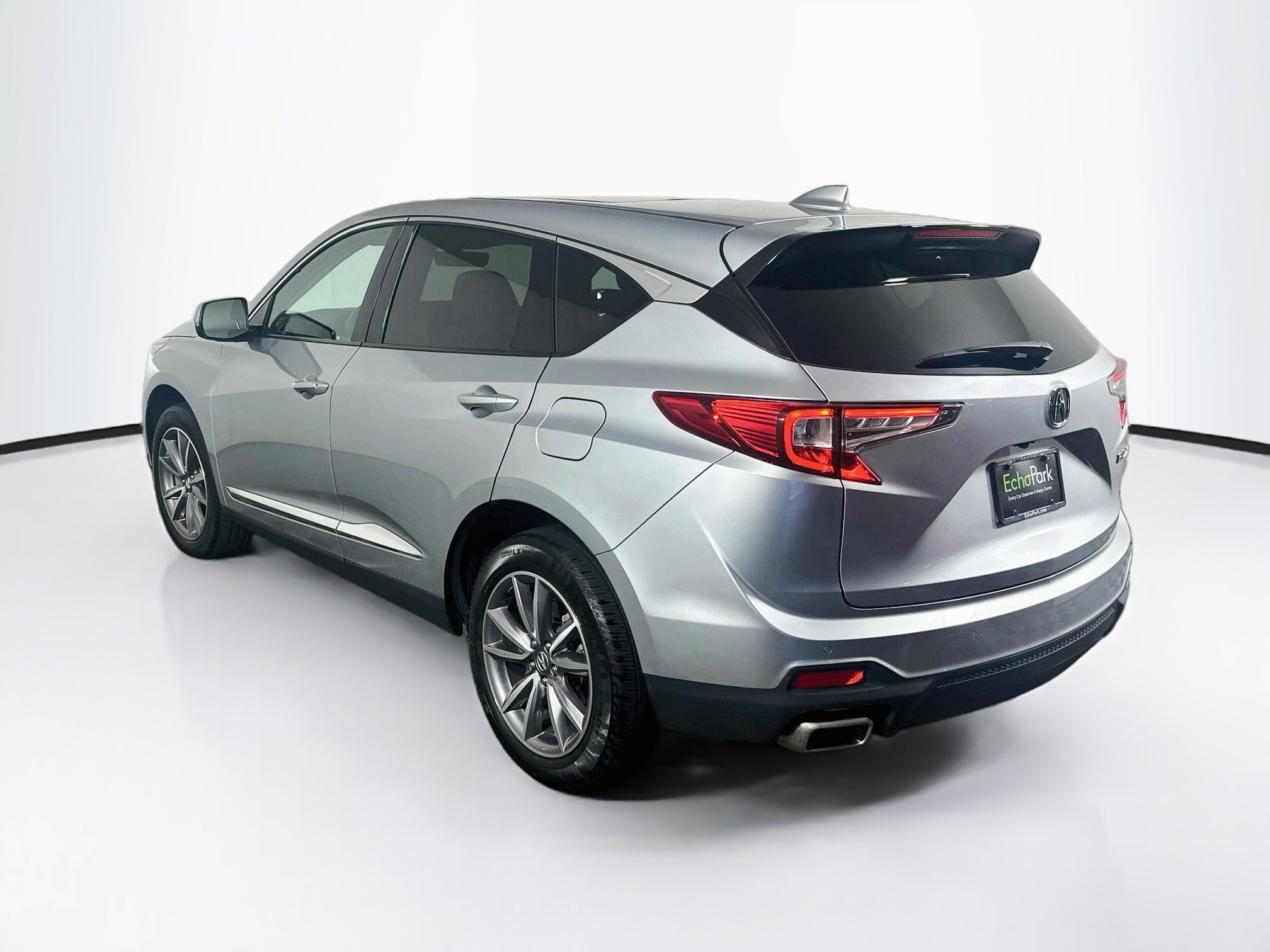 Used 2023 Acura RDX w/ Technology Package FWD image 5