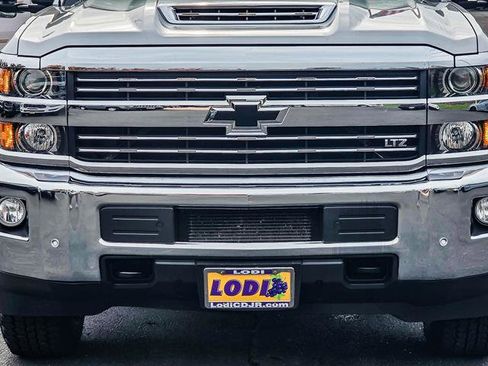 Used 2019 Chevrolet Silverado 3500 LTZ w/ Duramax Plus Package image 7