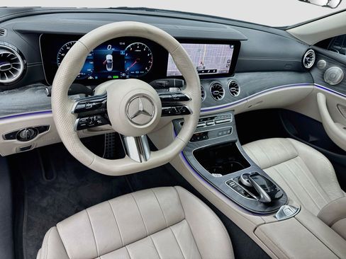 Used 2023 Mercedes-Benz E 450 Cabriolet image 14