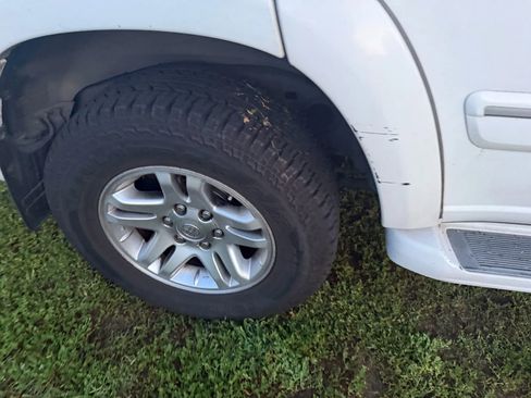 Used 2006 Toyota Sequoia Limited image 29