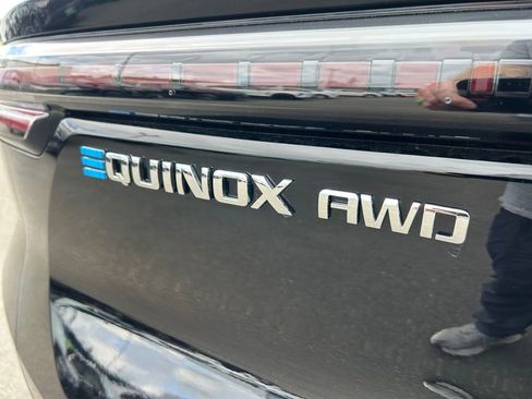 New 2026 Chevrolet Equinox EV LT AWD/4WD image 34