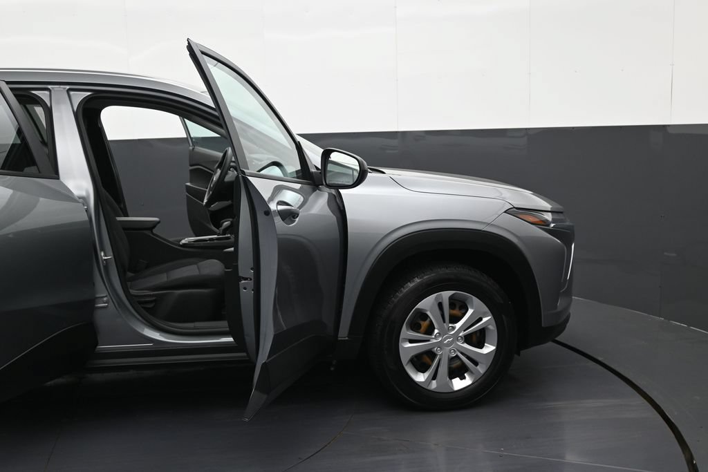 Certified 2024 Chevrolet Trax LS FWD image 9