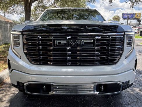 Used 2025 GMC Sierra 1500 Denali Ultimate AWD/4WD image 12
