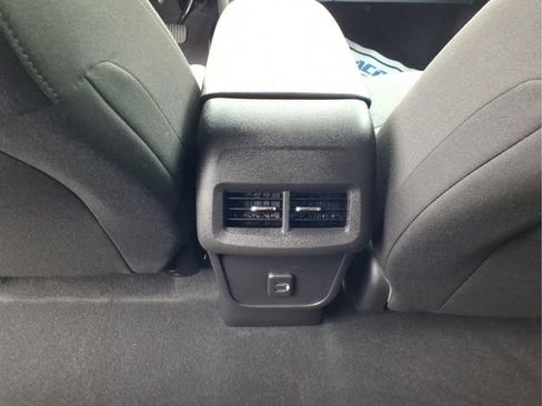 Used 2022 Chevrolet Equinox LT AWD/4WD image 16
