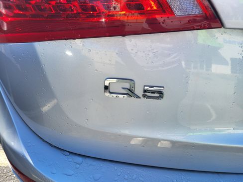 Used 2011 Audi Q5 2.0T Premium image 8