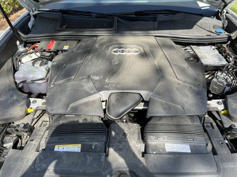 Used 2023 Audi Q8 Premium Plus w/ Premium Plus Package image 36