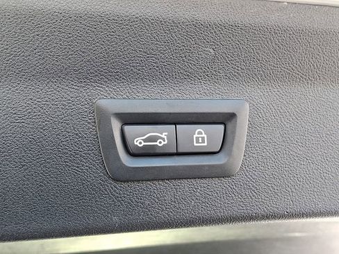 Used 2023 BMW X4 xDrive30i image 30