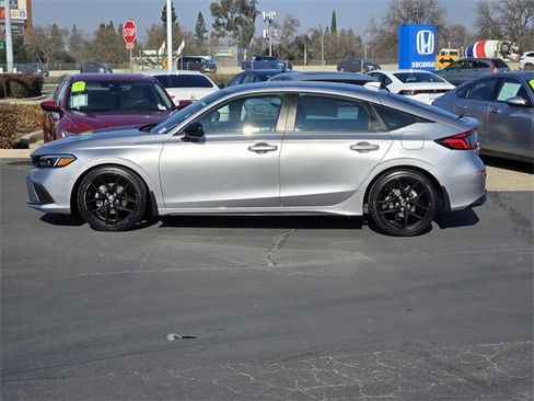 Used 2024 Honda Civic Sport image 7
