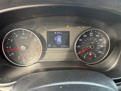 Used 2020 Kia Sportage LX image 17