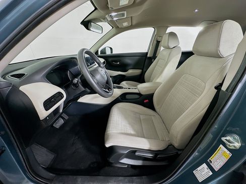 Used 2024 Honda HR-V LX image 13