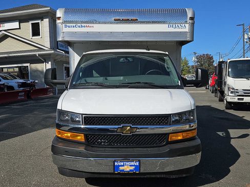 New 2025 Chevrolet Express 3500 w/ Power Convenience Package image 2