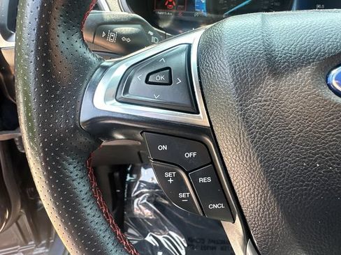 Used 2024 Ford Edge ST-Line AWD/4WD image 31