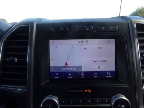 Used 2021 Ford Expedition Platinum image 16