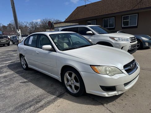 Used 2009 Subaru Legacy 2.5i Special Edition image 3