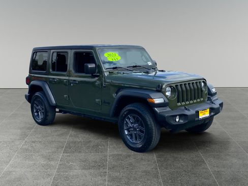 Used 2023 Jeep Wrangler Unlimited Sport AWD/4WD image 7