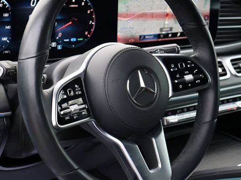 Certified 2023 Mercedes-Benz GLS 450 4MATIC image 20