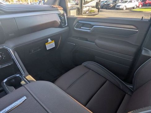 New 2026 GMC Sierra 2500 Denali w/ Denali Reserve Package AWD/4WD image 18