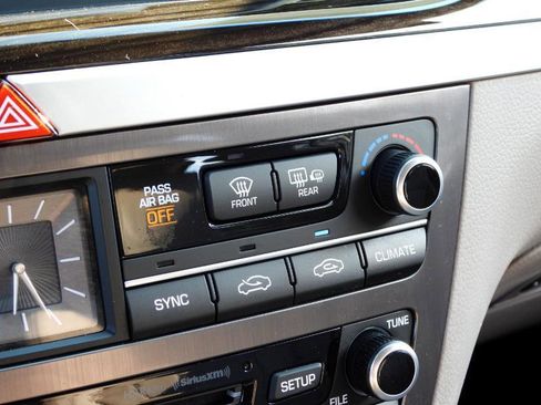 Used 2015 Hyundai Genesis 3.8 image 45