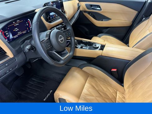 Used 2023 Nissan Rogue Platinum w/ Platinum Premium Package image 13