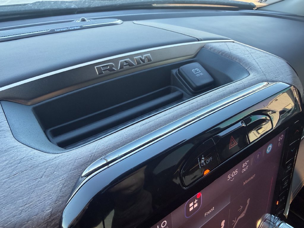 Used 2026 RAM 1500 Limited AWD/4WD image 19