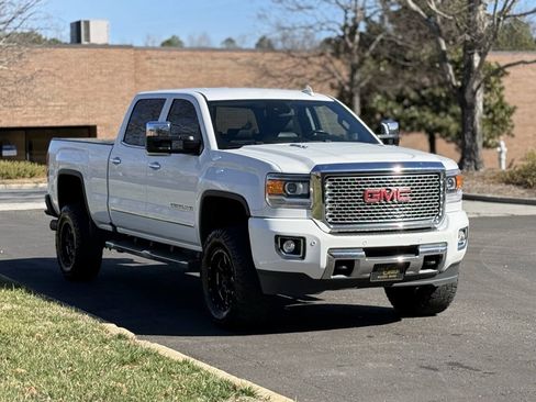 Used 2016 GMC Sierra 3500 Denali w/ Duramax Plus Package AWD/4WD image 3