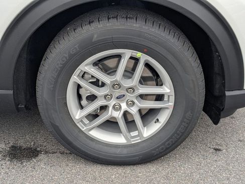 New 2026 Ford Explorer Active w/ Active Comfort Package image 11